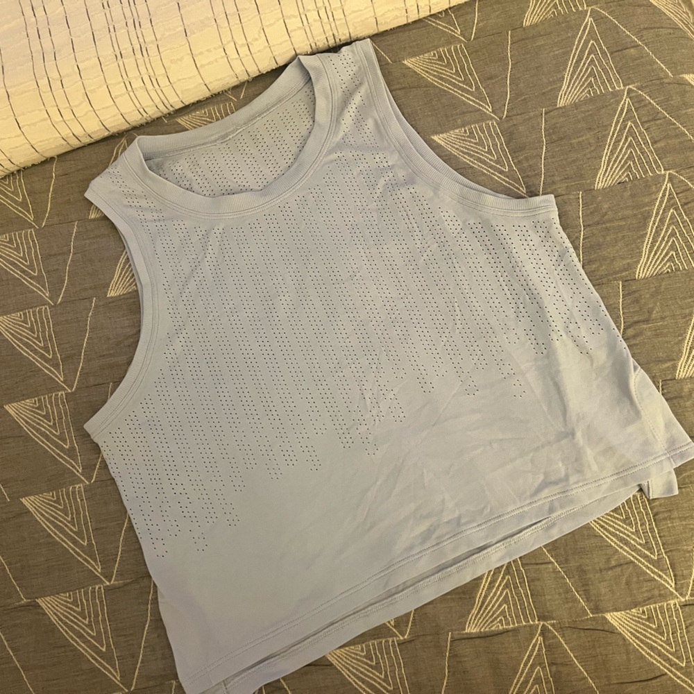Lululemon - size 4 - light blue tank